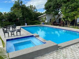 Hostal Elizabeth?s Secret Garden