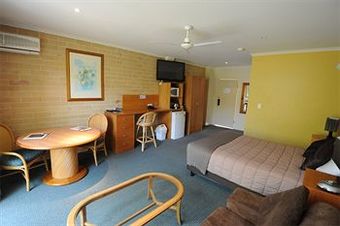 Caboolture Riverlakes Boutique Motel