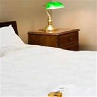 Hostal Glenella Guesthouse