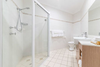 Aparthotel Terrigal Sails Serviced Apartments