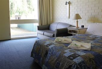 Motel Sandpipers @ Millicent