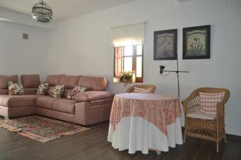 Casa Plaza Meleg�s