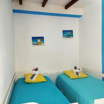 Maison De 2 Chambres A Trois Rivieres Avec Magnifique Vue Sur La Mer Piscine Partagee Terrasse Amenagee