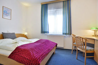 Hostal G�stehaus Feldkirchen