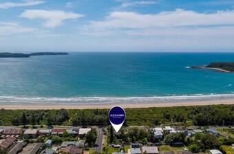 Blissful Beachfront Pad / Broulee