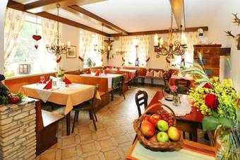 Hotel Schlossgasthof Niederleitner