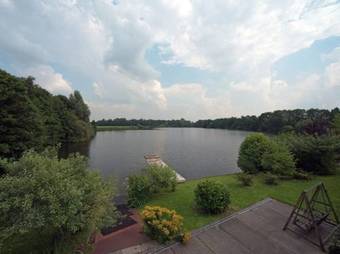 Luxurious Mansion In De Tike With Jacuzzi