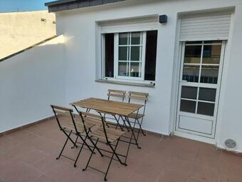 Apartamento Piso C�ntrico De 2 Dormitorios Con Terraza