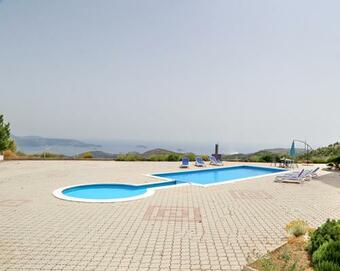 Luxury Apartment Petra