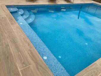 Masia Catalana En Rupi� Con Piscina