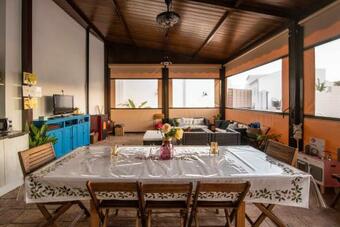 Lujoso Chalet En El Centro De Andaluc�a Con Barbacoa Y Chimenea Exterior