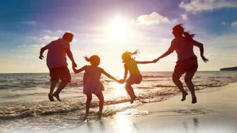 Fabuloso Alojamiento Comuesto Por 4 Chalets Adosados De Lujo En Panor�mica Golf Para 28 Personas Piscina Con Circuito Spa