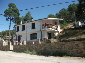 Fuente Del Pino Ca��n De R�o Lobos