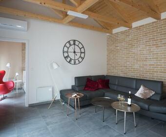 Slune?n� D?m - Sedmi?ka