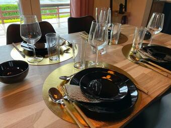 Chalet De L'�cluse