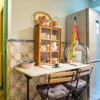 Encantadora Casa De Pueblo Con 5 Hab. En Burgos