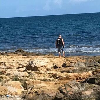 Inviting 2-bed Apartment In Sax Historical Spain