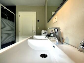 Modern Holiday Home In Hastiere Near Forest