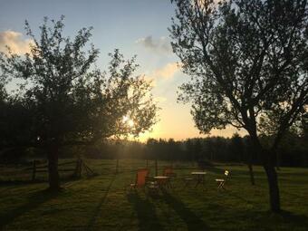 Posada Auberge Du Peu-p�quignot