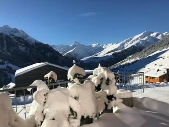 Bed & Breakfast Ferienwohnung Casa Ursin Val Lumnezia