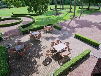 Villa Gorgeous Mansion In Deurningen Near The Forest