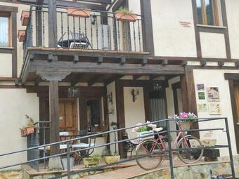 Hotel Rural Cascadas De Tobera