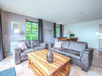 Neat Apartment With Dishwasher, Close To Amsterdam