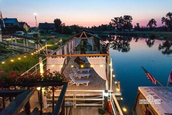 Apartamenty Kapita?skie - P?ywaj?ce