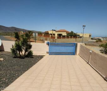 Villa Casa Del Sol 3 Bedroom Villa With Private Solar Covered 12m X 6m Pool Minimum Stay 7 Nights Chromecast And Wifi Throughout The Property