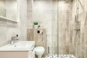 Niron Apartament Wa?cz