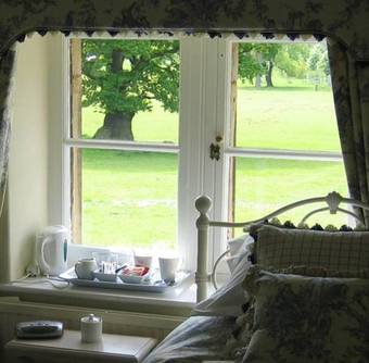 Heathy Lea Bed And Breakfast