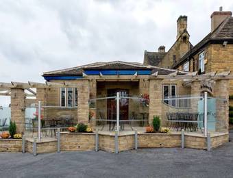 Rogerthorpe Manor Hotel