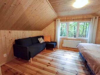 Domek Z Saun? Na Le?nej Dzia?ce W Wildze