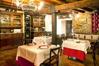 Hotel La Posada Del Ti�tar