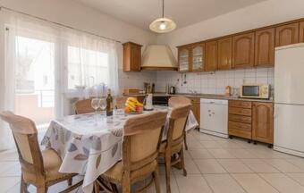 Apartamento ?u?ini Dvori