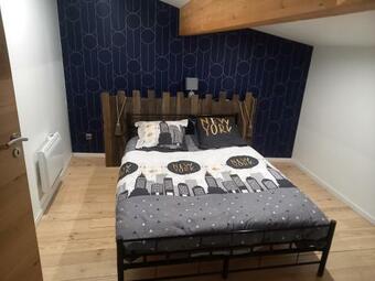 Cosy-loft Industriel , Jacuzzi , Wifi , 6 Personnes Max