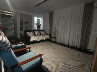 Villa Luksuzna Ku?a Ava S 2 Zasebna Apartmana I Kaminom