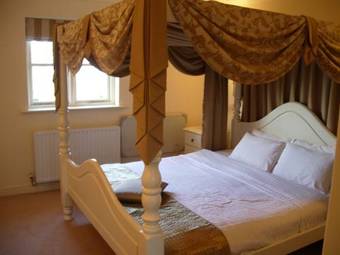 Normanton Park Hotel