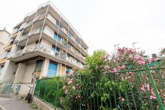 Apartamento Modern Flat 250 Mt From The Sea - Albissola Marina