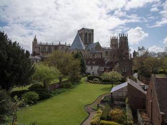 Thompsons Arms Cottage No1