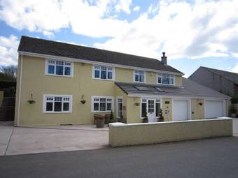 Hostal Grovewood House