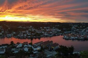 Apartamento Leilighet Med Fantastisk Utsikt - Gratis Parkering