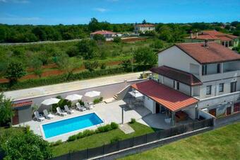 Villa Holiday House Emma