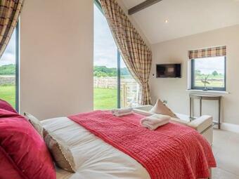 Uk34190 - Gowan View