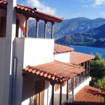 Beautiful Villa By The Sea