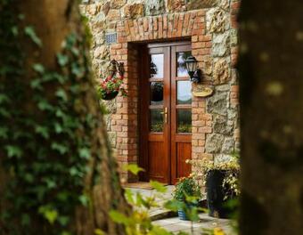 Croneybyrne Courtyard