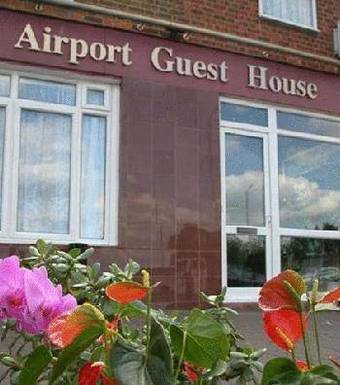Hostal Airport Guest House