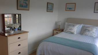 Bed & Breakfast Endeavour House