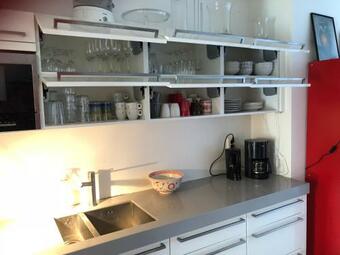 Ruim Familiehuis Vlakbij Treinstation