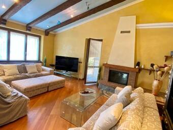 Dom Pri Jazere S V�rivkou